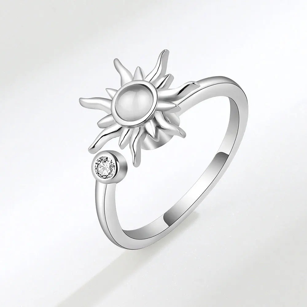 Solara Spin Ring