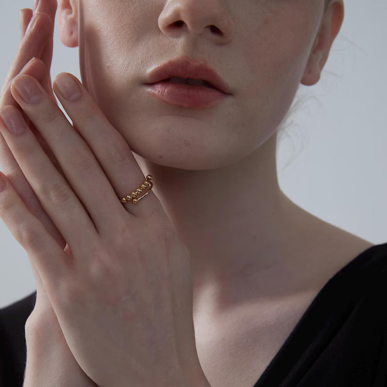 Velmira Fidget Ring